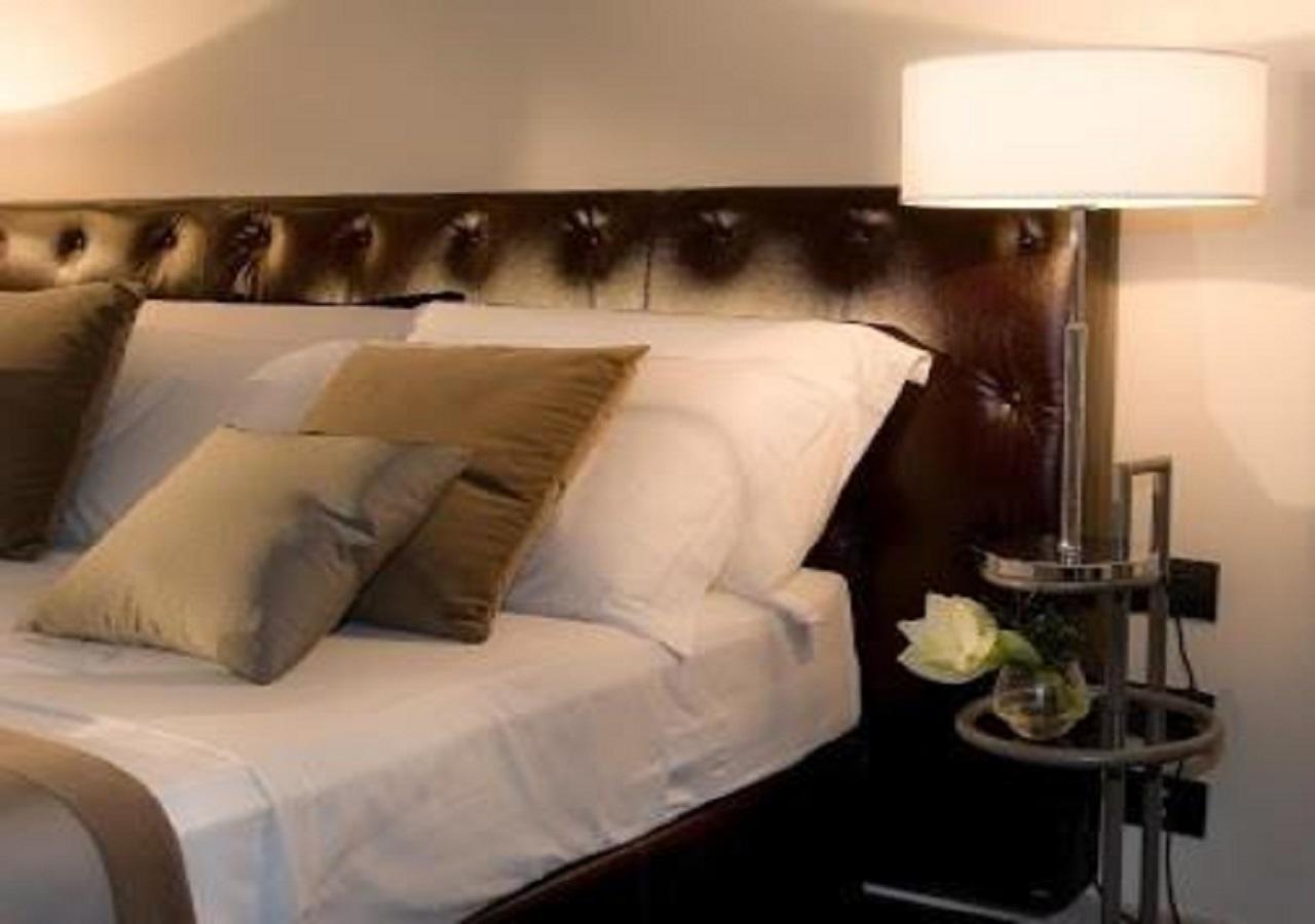 Piazza Del Gesu' Luxury Suites Rome Bagian luar foto
